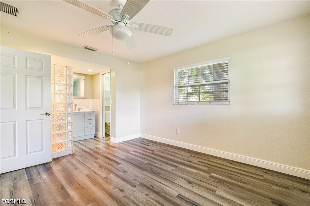 3 Bed SingleFamilyResidence for Sale in Fort Myers, photo 24