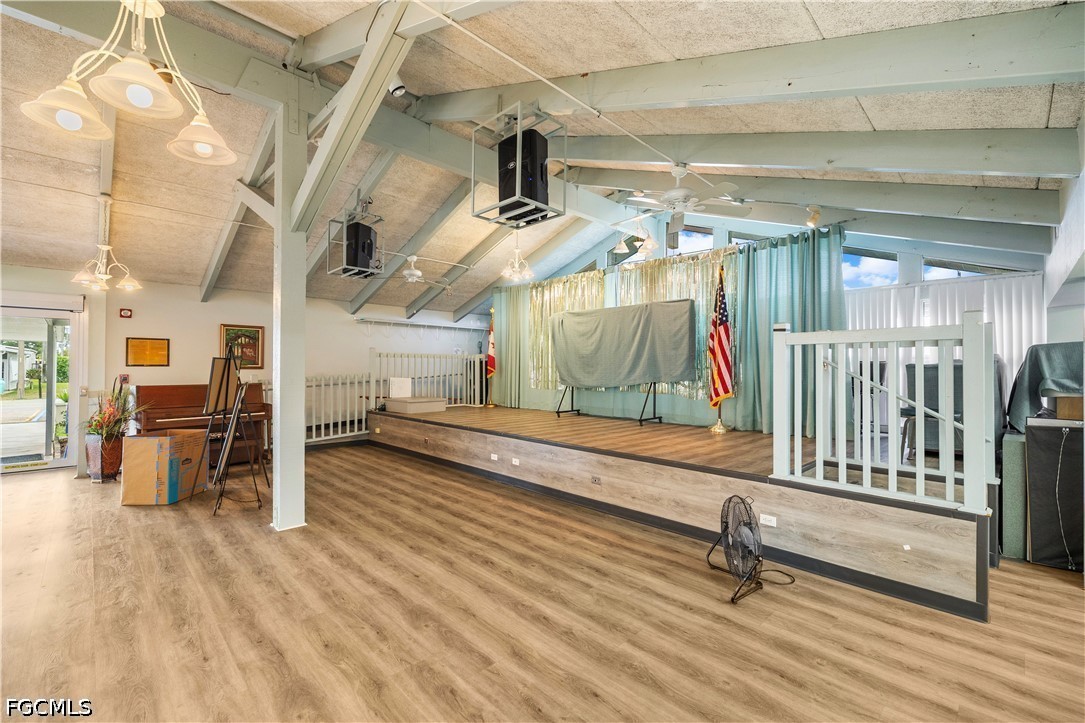 2 Bed ManufacturedHome for Sale in North Fort Myers, photo 24