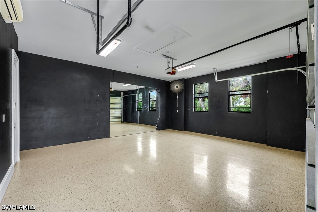 3 Bed SingleFamilyResidence for Sale in Naples, photo 24
