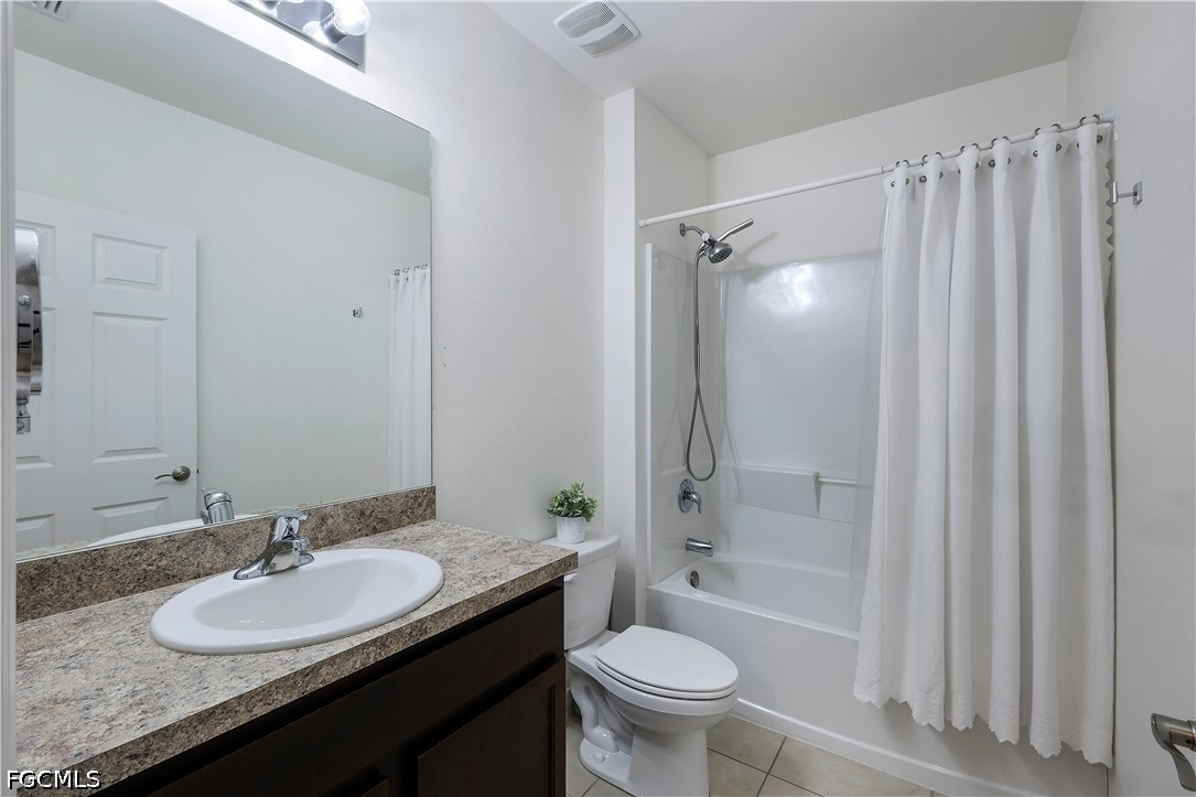 4 Bed SingleFamilyResidence for Sale in Entrada, FL — photo 24