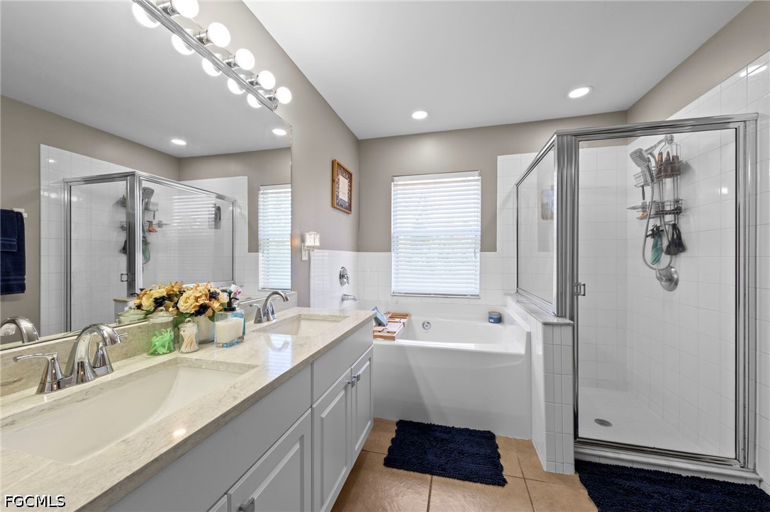 3 Bed SingleFamilyResidence for Sale in Lehigh Acres, photo 24