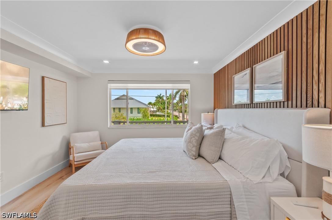 2 Bed Waterfront Home for Sale in Blue Point, photo 24