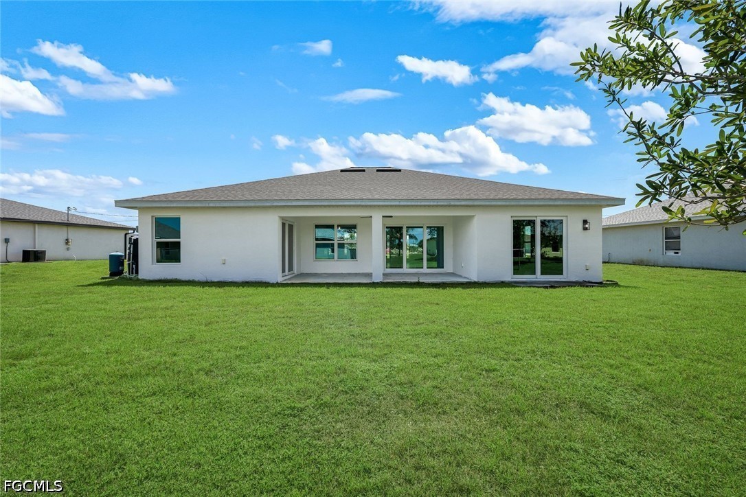 4 Bed SingleFamilyResidence for Sale in Cape Coral, photo 24