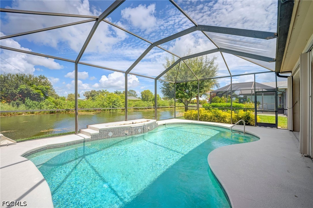 3 Bed Pool Home for Sale in Cape Coral, photo 24