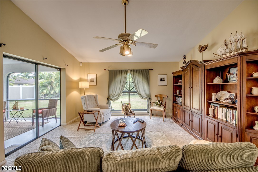 3 Bed SingleFamilyResidence for Sale in Cape Coral, photo 24