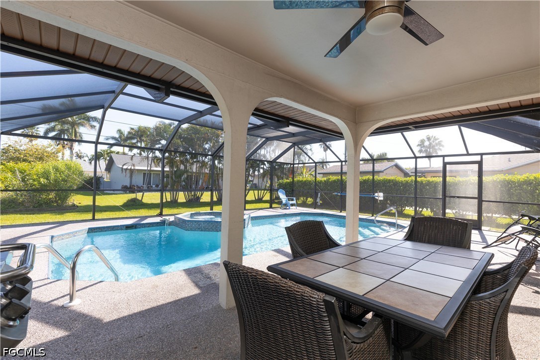 3 Bed Pool Home for Sale in Cape Coral, photo 24