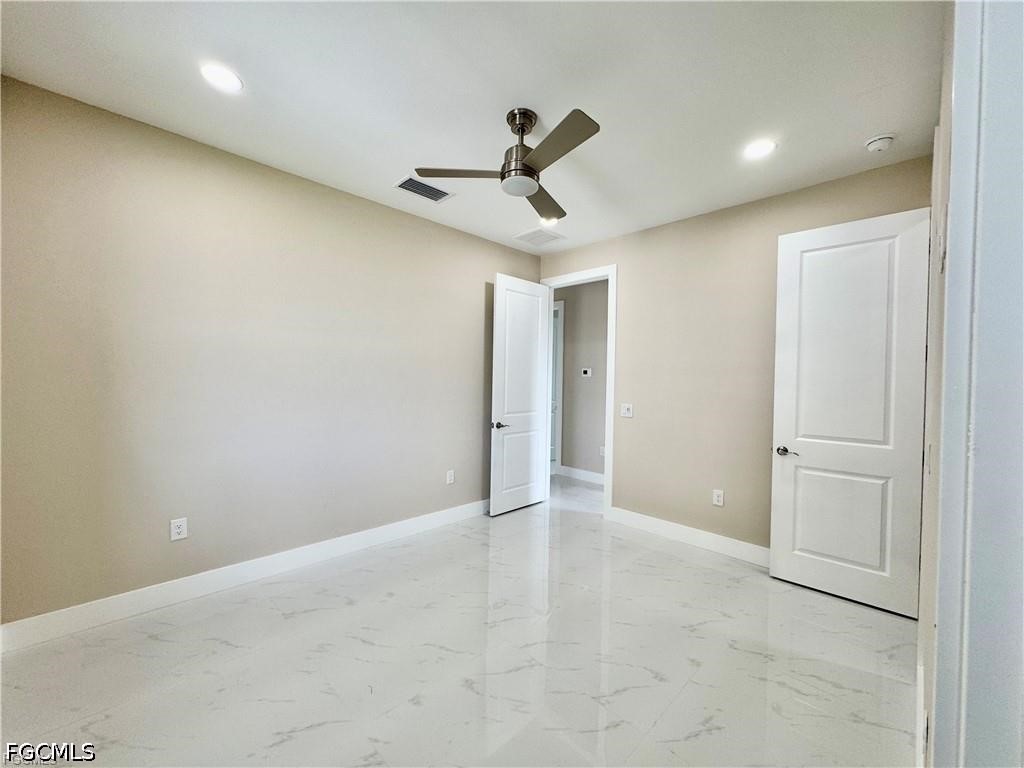 4 Bed SingleFamilyResidence for Sale in Cape Coral, photo 24