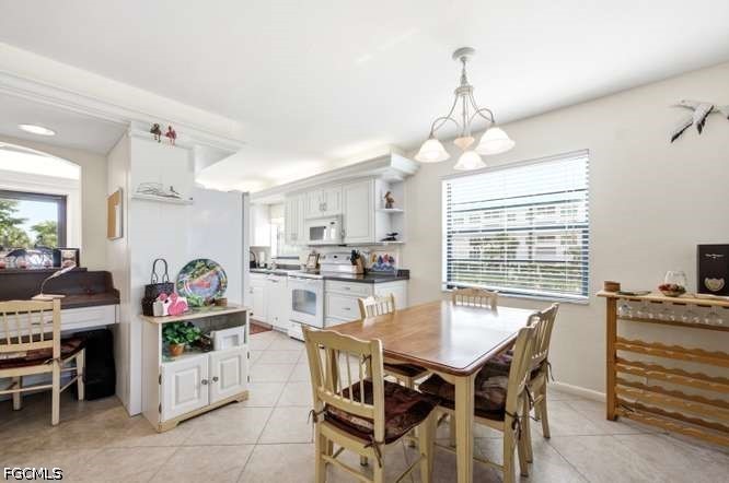 2 Bed Condominium for Sale in Sea View Club, FL, $600,000 — photo 24