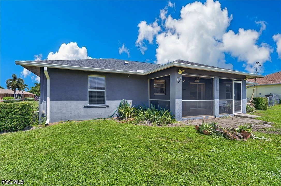 3 Bed SingleFamilyResidence for Sale in Cape Coral, photo 24