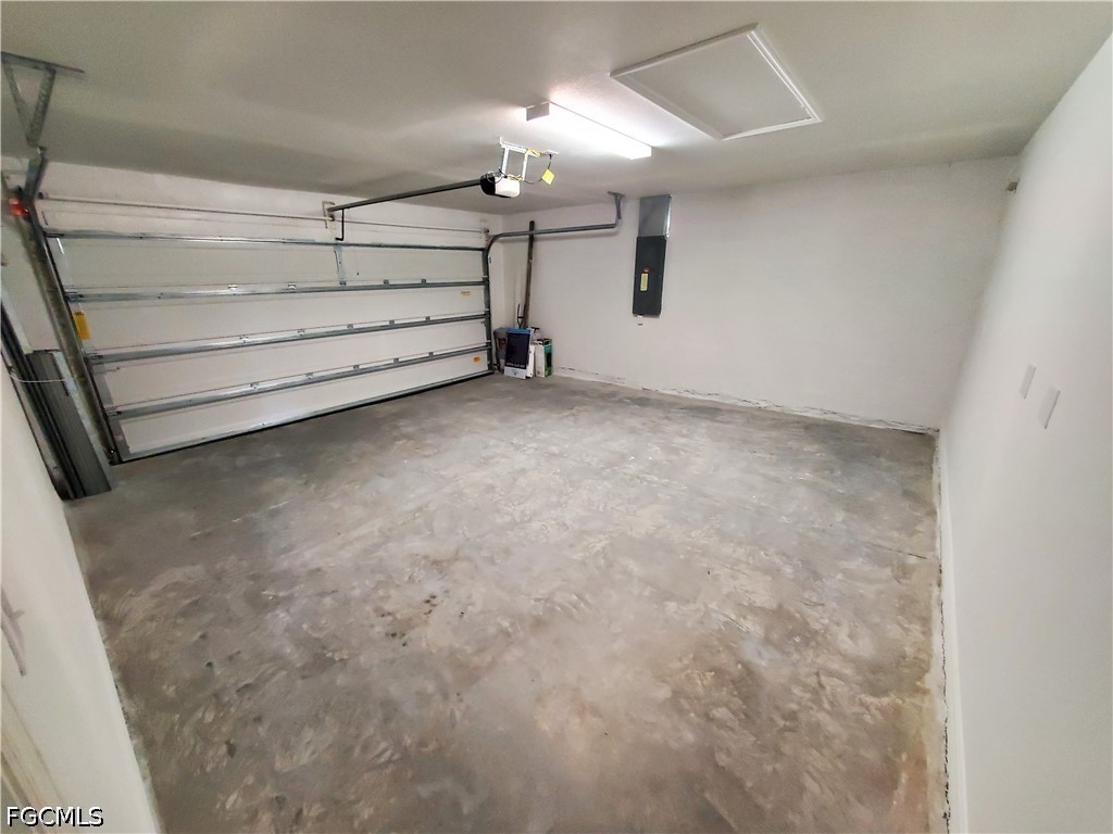 4 Bed SingleFamilyResidence for Sale in Cape Coral, FL — photo 24