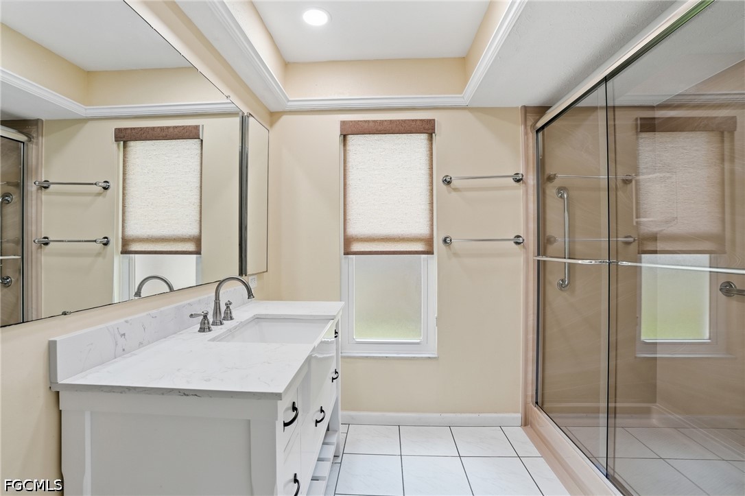 3 Bed Pool Home for Sale in Cape Coral, photo 24