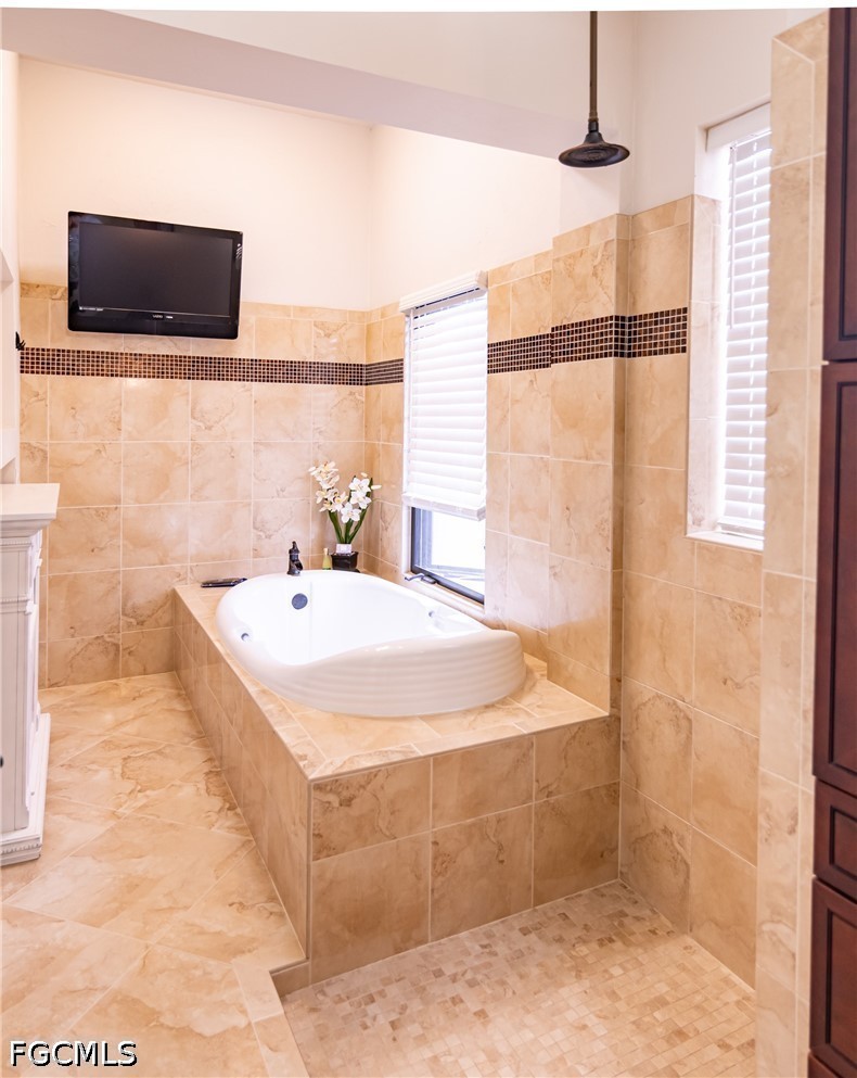3 Bed Waterfront Home for Sale in Harborage, FL, $879,900 — photo 24