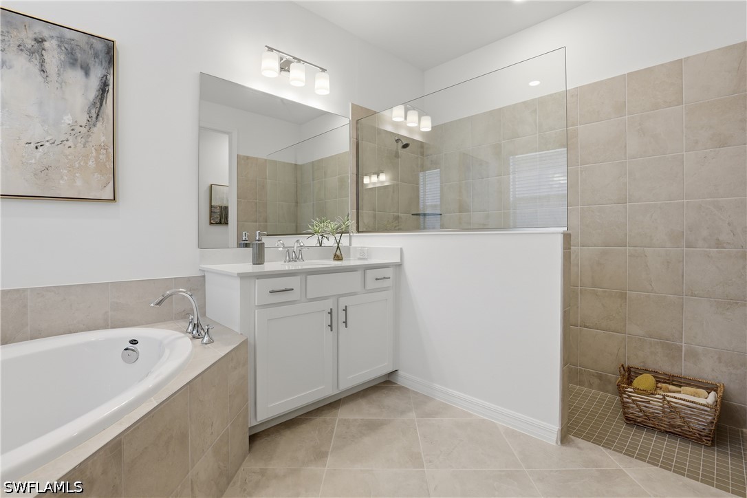 2 Bed Pool Home for Sale in Sandy Key, FL, $589,000 — photo 24