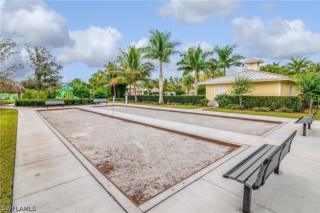 4 Bed SingleFamilyResidence for Sale in Naples, FL, $464,900 — photo 24