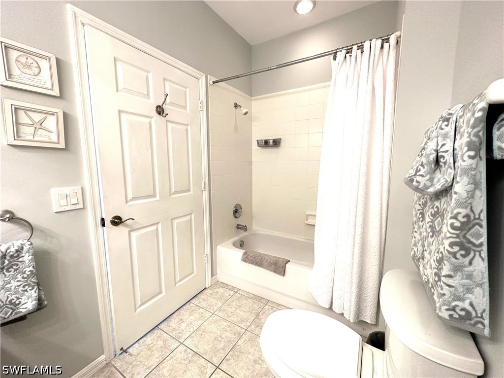 2 Bed Condominium for Sale in Naples, FL, $6,500 — photo 24