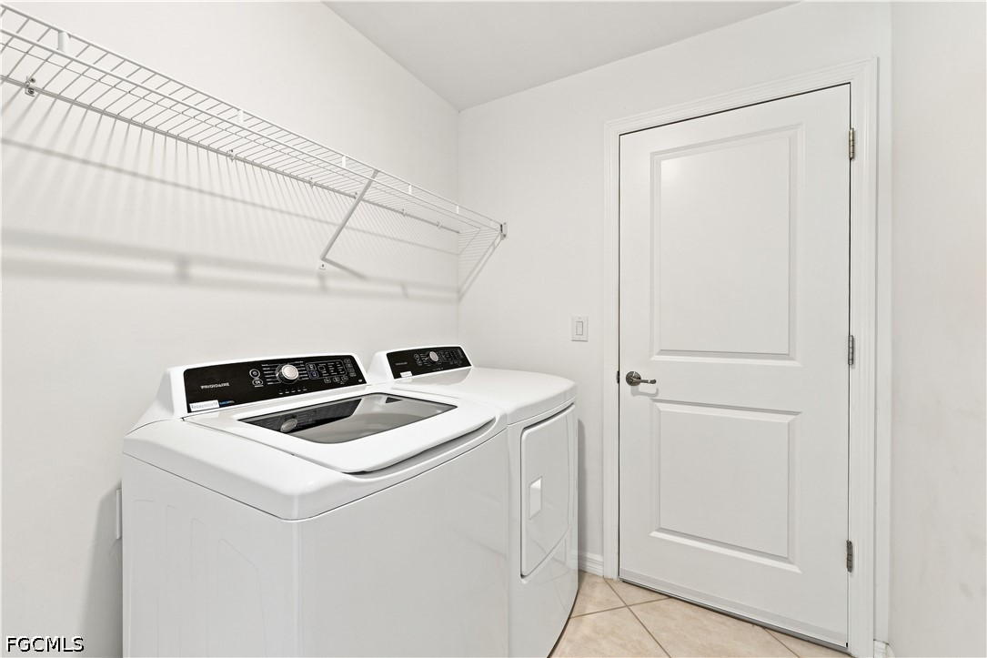 3 Bed SingleFamilyResidence for Sale in Cape Coral, FL — photo 24