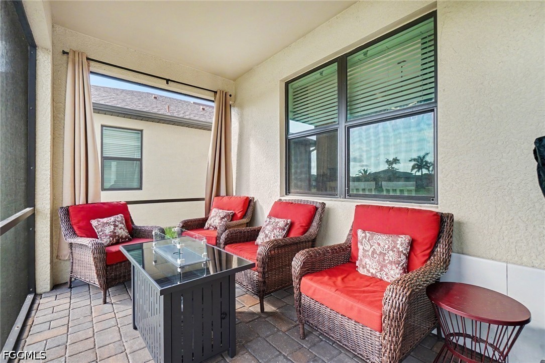 4 Bed SingleFamilyResidence for Sale in Portico, FL — photo 24