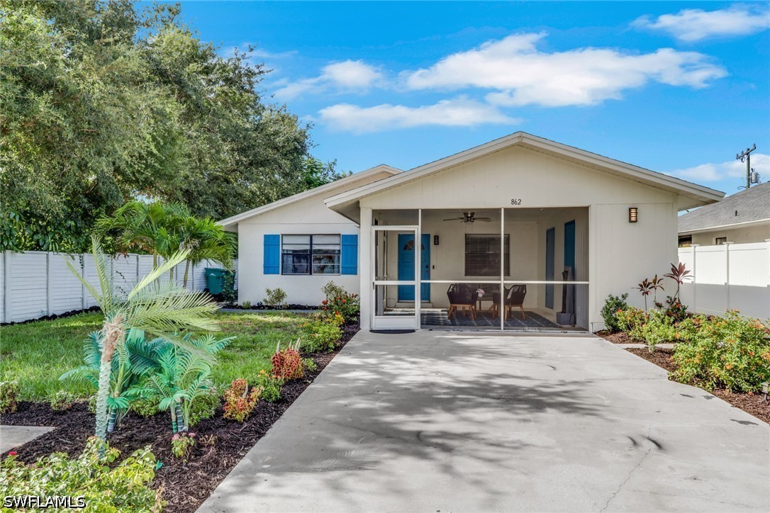 2 Bed SingleFamilyResidence for Sale in Naples, FL, $595,000 — photo 24