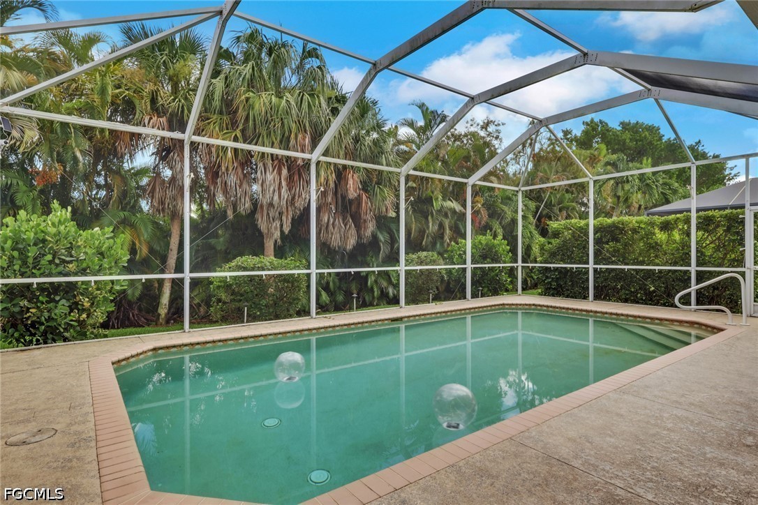 3 Bed Pool Home for Sale in Fort Myers, photo 24