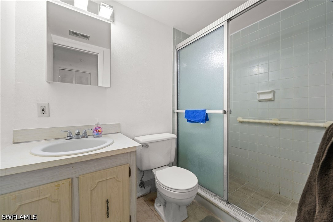 2 Bed Pool Home for Sale in Foxmoor Condo, FL, $82,000 — photo 24