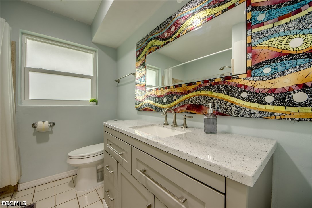 3 Bed Pool Home for Sale in Cape Coral, photo 24