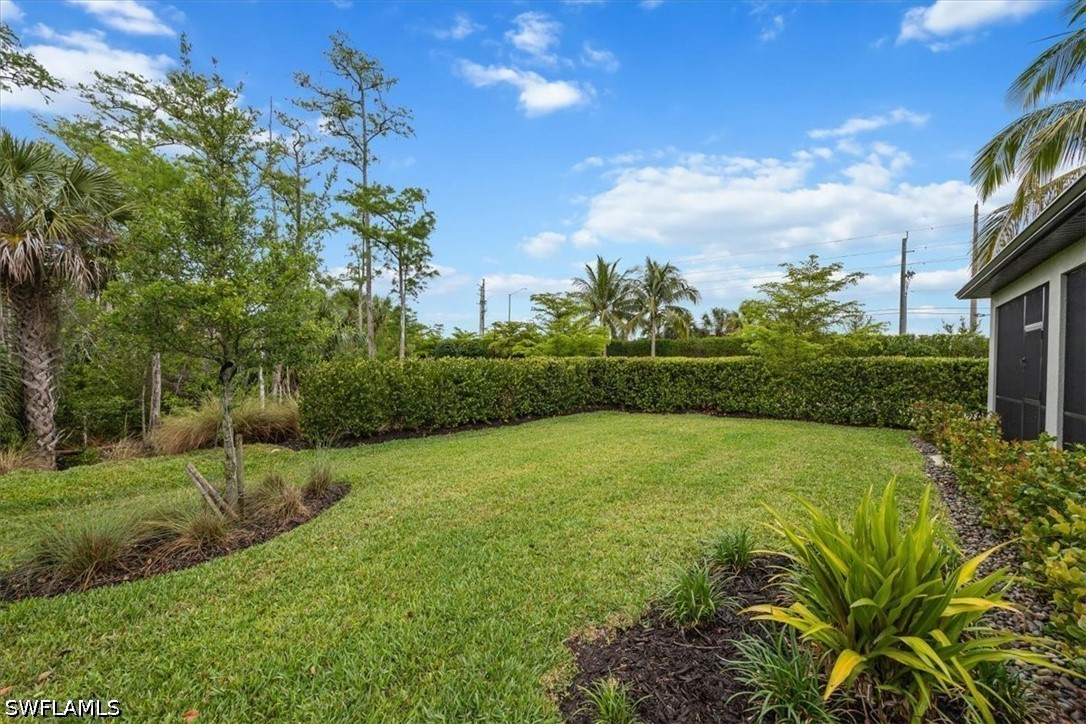3 Bed SingleFamilyResidence for Sale in Naples, FL, $670,000 — photo 24
