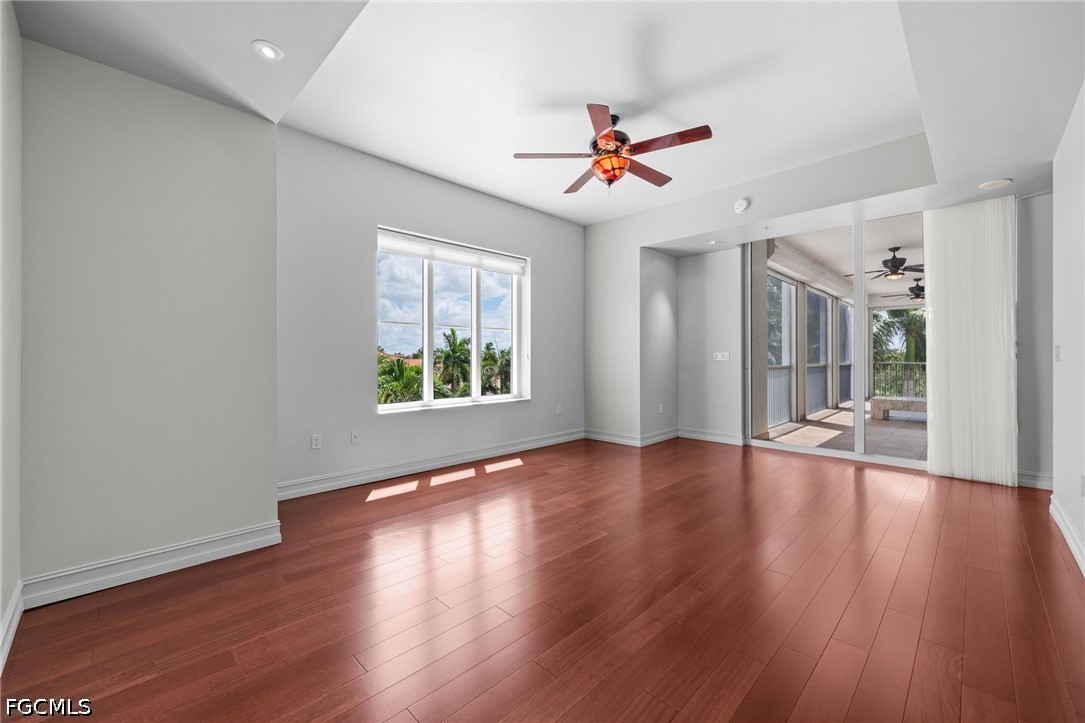 4 Bed Waterfront Home for Sale in Fort Myers, photo 24