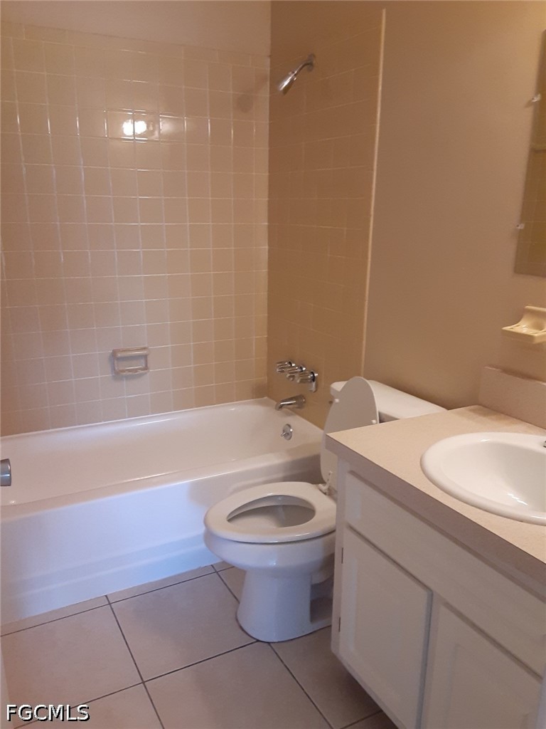 2 Bed Condominium for Sale in Green Tee Village, FL, $1,250 — photo 24
