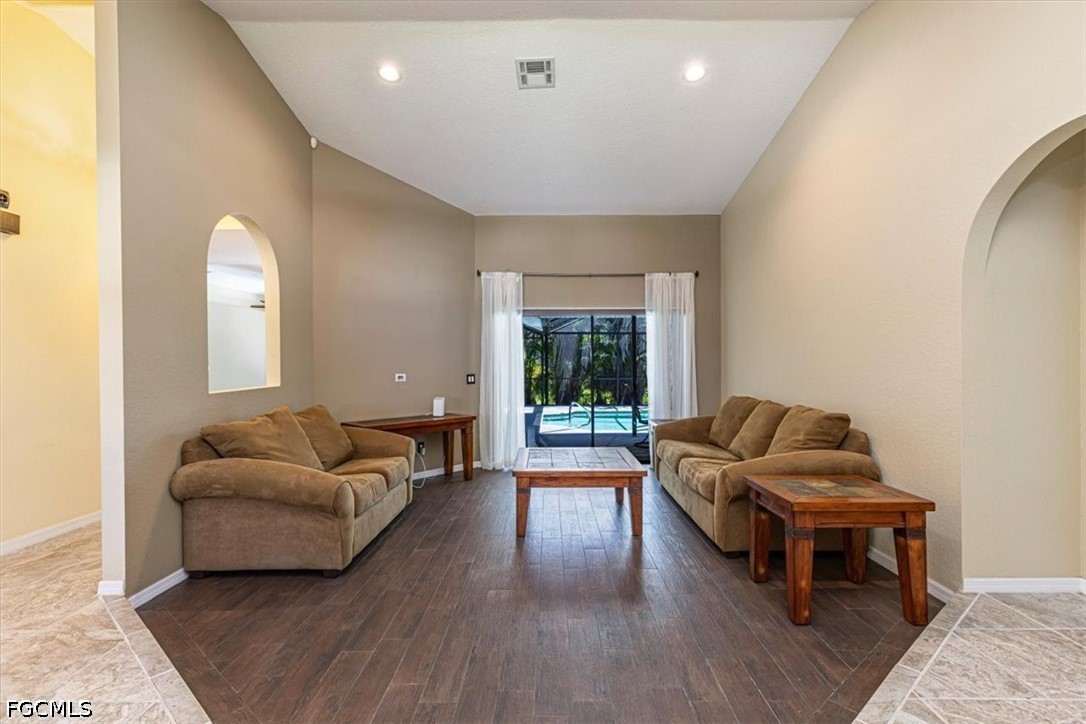3 Bed Pool Home for Sale in Cape Coral, photo 24