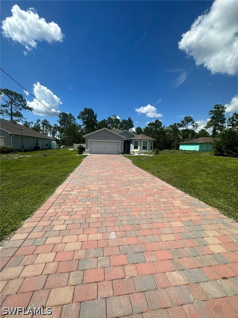3 Bed SingleFamilyResidence for Sale in Naples, FL, $3,100 — photo 24