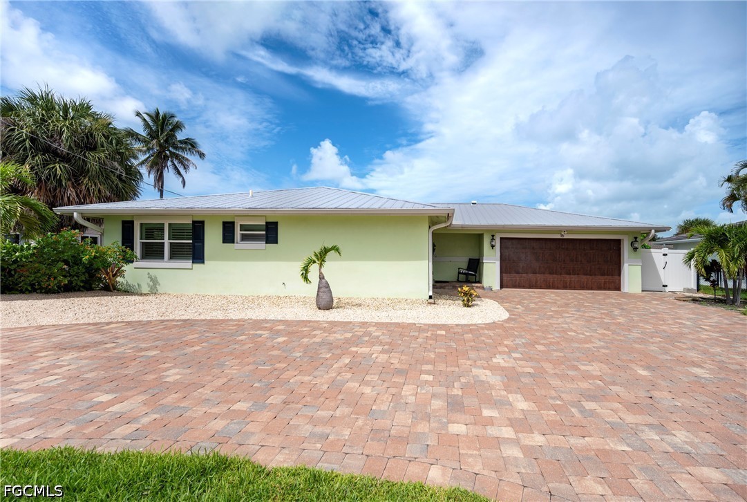 3 Bed Pool Home for Sale in Fairview Isles, photo 24