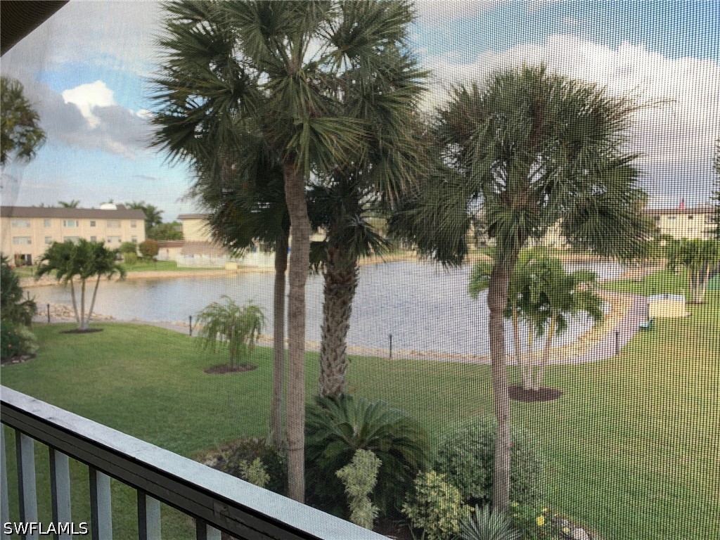 2 Bed Waterfront Home for Sale in Naples, photo 24
