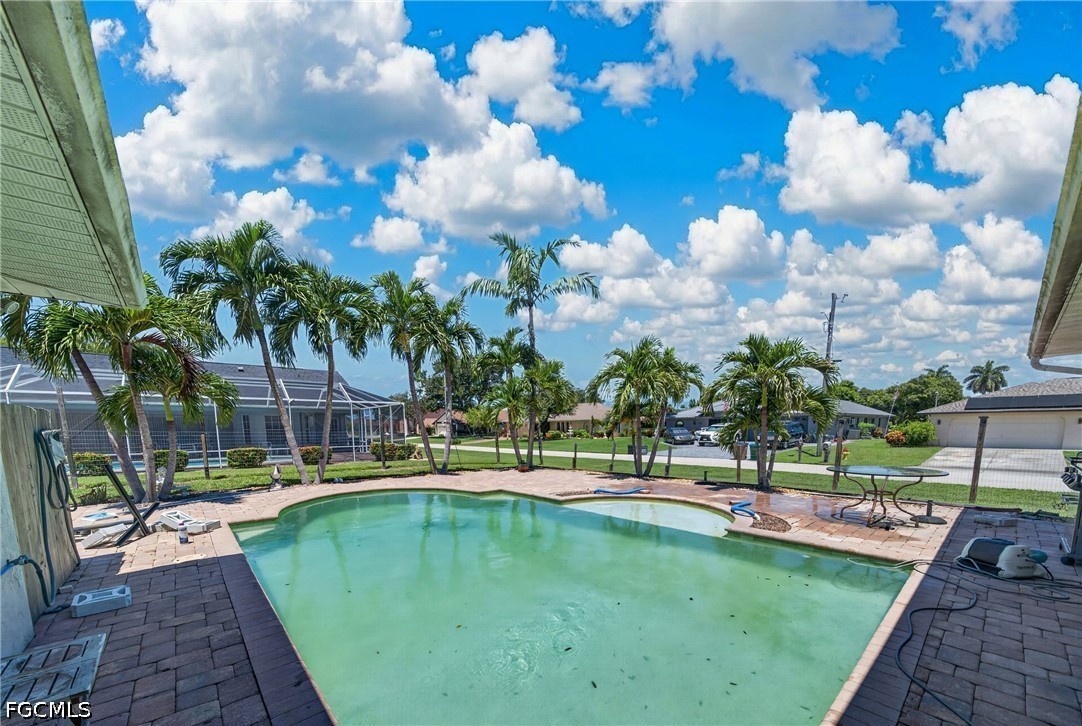 3 Bed Pool Home for Sale in Cape Coral, photo 24