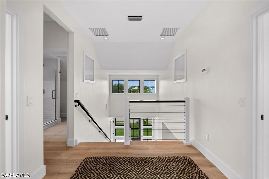 4 Bed SingleFamilyResidence for Sale in Sanibel, photo 24