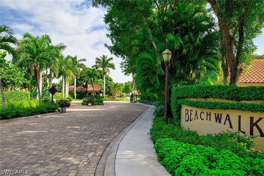 2 Bed Waterfront Home for Sale in Naples, photo 24
