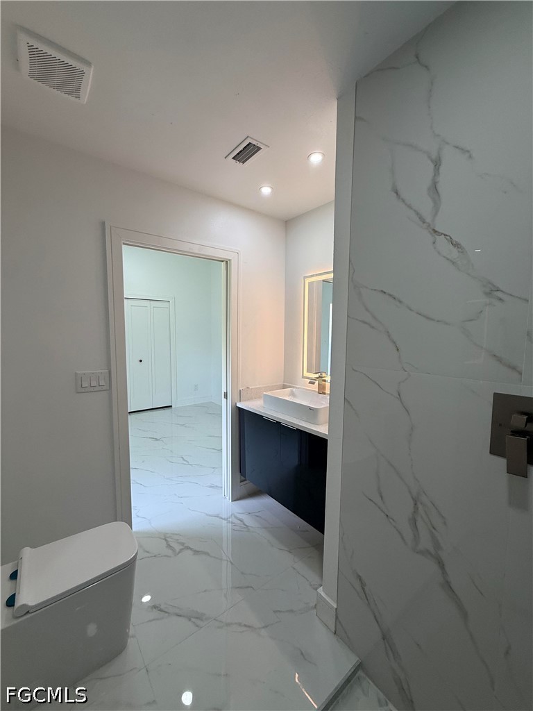 2 Bed SingleFamilyResidence for Sale in Clewiston, photo 24