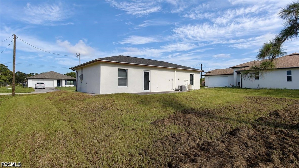 3 Bed SingleFamilyResidence for Sale in Lehigh Acres, photo 24