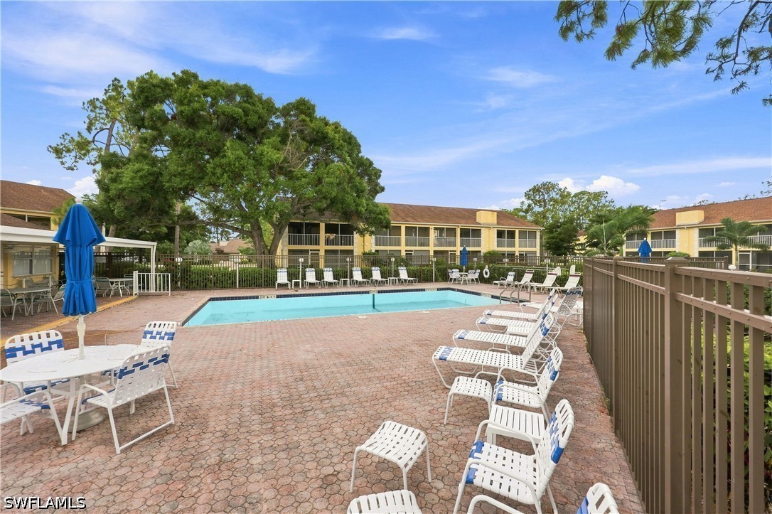 2 Bed Condominium for Sale in Naples, photo 24