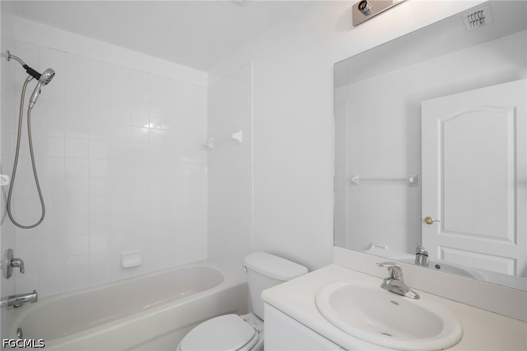 2 Bed Townhouse for Sale in Olympia Pointe, photo 24