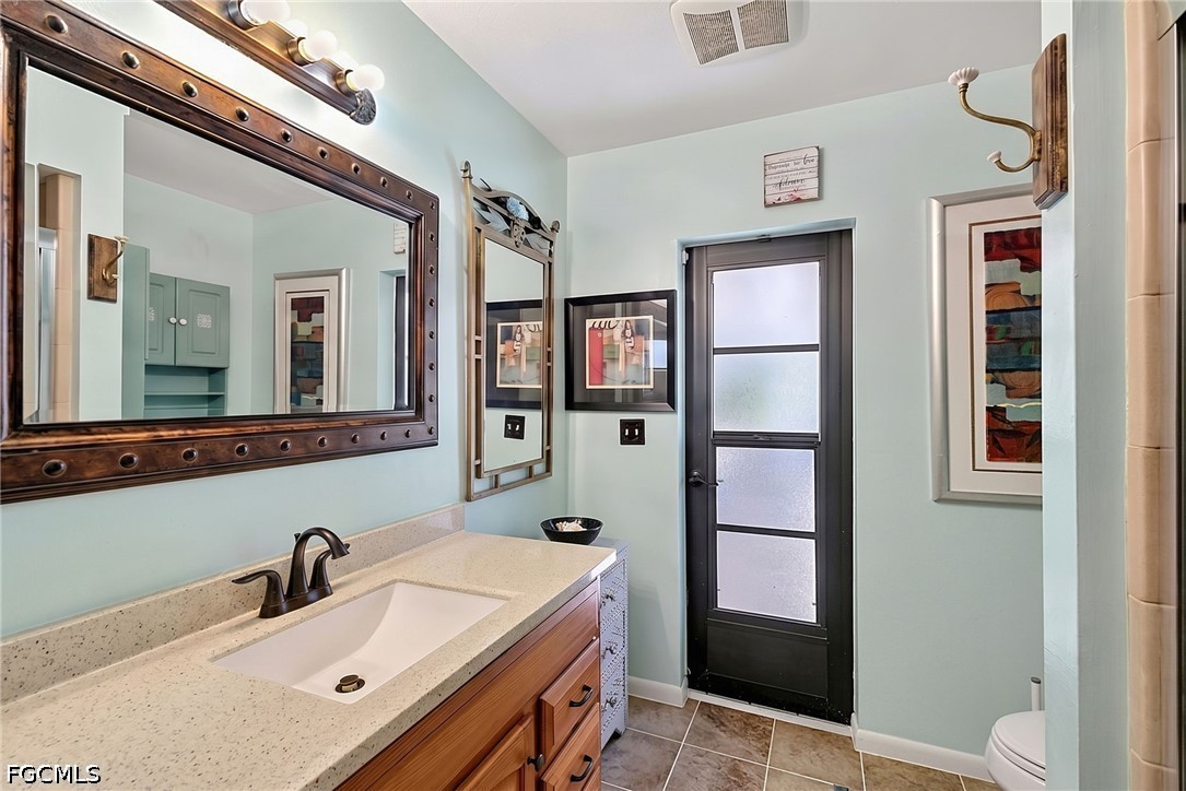 3 Bed Pool Home for Sale in Cape Coral, photo 24