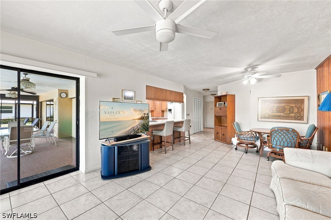 3 Bed Pool Home for Sale in Park Shore, photo 24