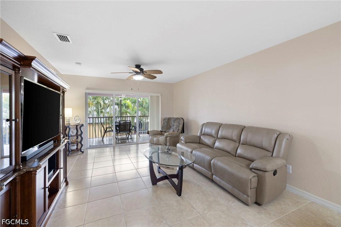 2 Bed Condominium for Sale in Cape Coral, photo 24