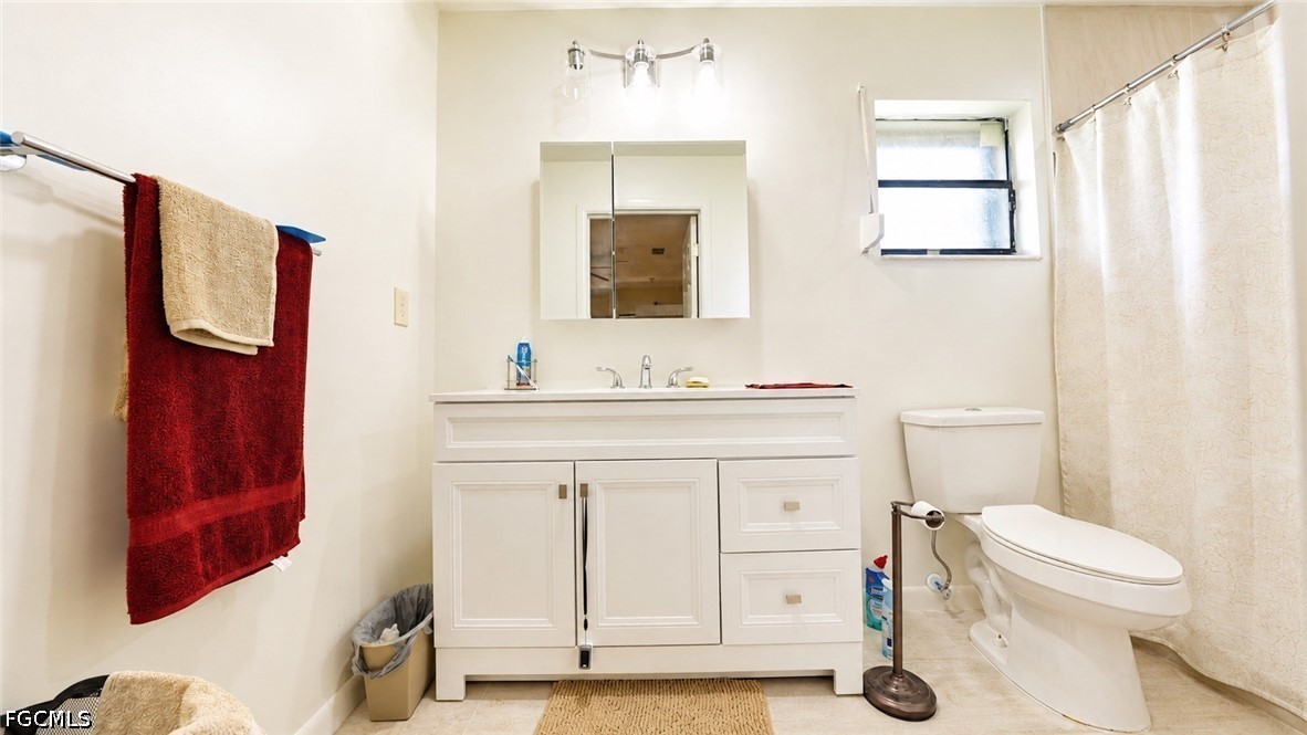 2 Bed SingleFamilyResidence for Sale in Cape Coral, photo 24