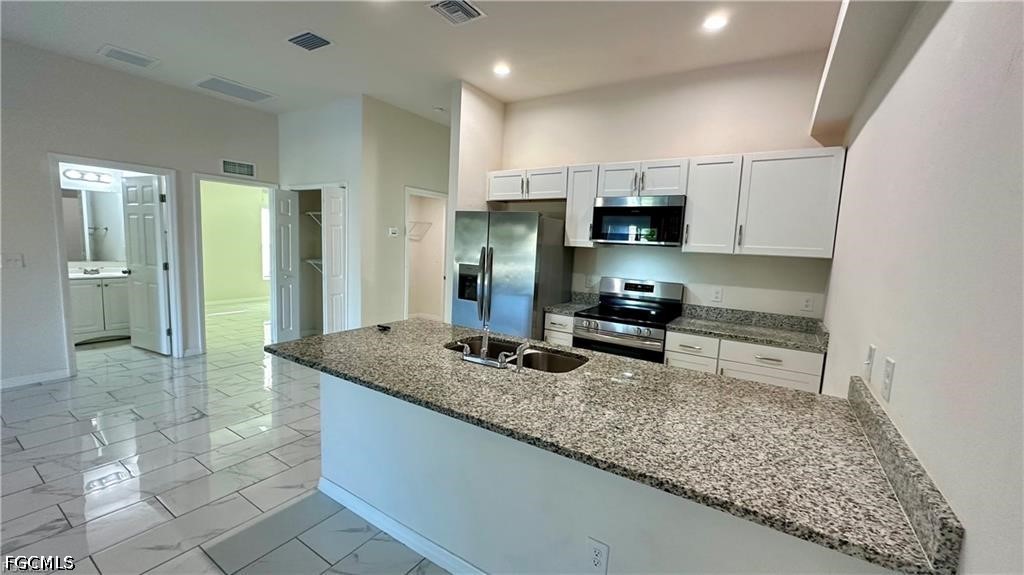 3 Bed Duplex for Sale in Cape Coral, photo 24