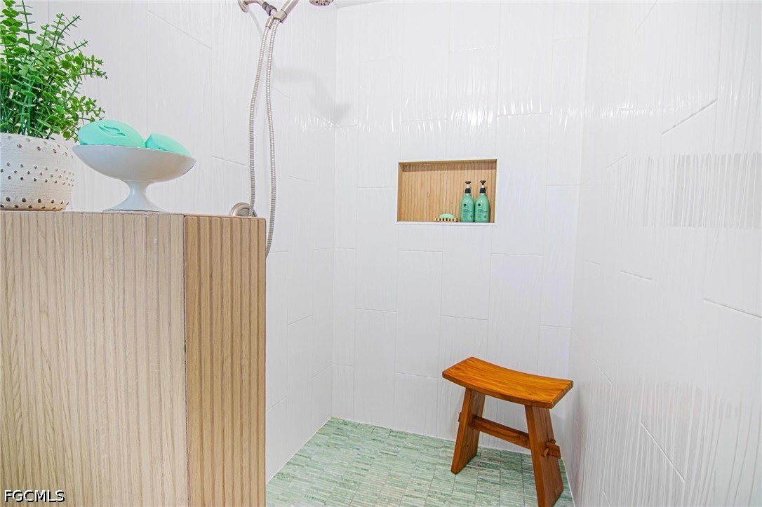 3 Bed Pool Home for Sale in Bellaire Estates, photo 24