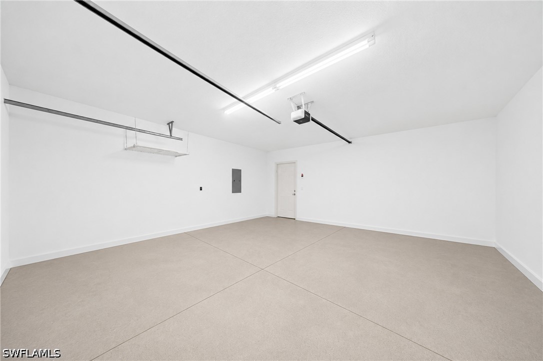 3 Bed Waterfront Home for Sale in Village Walk, photo 24