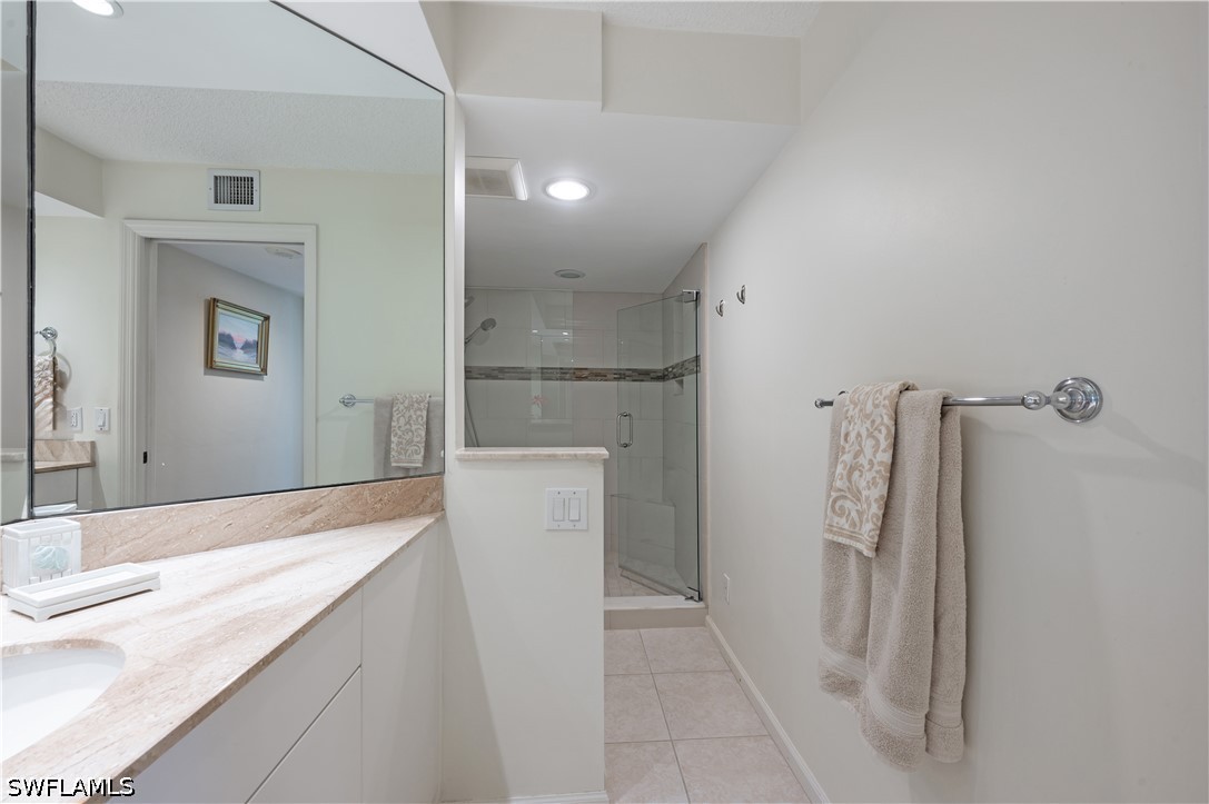 2 Bed Waterfront Home for Sale in Esplanade Club, photo 24