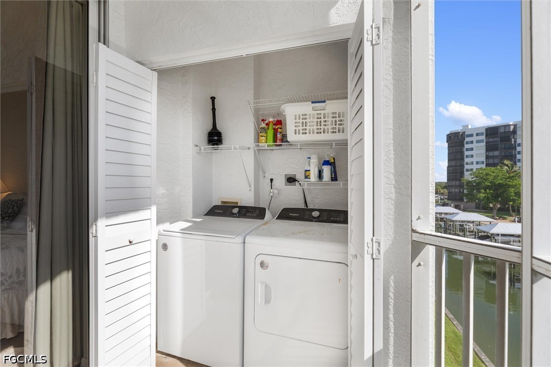 2 Bed Waterfront Home for Sale in Casa Marina, photo 24