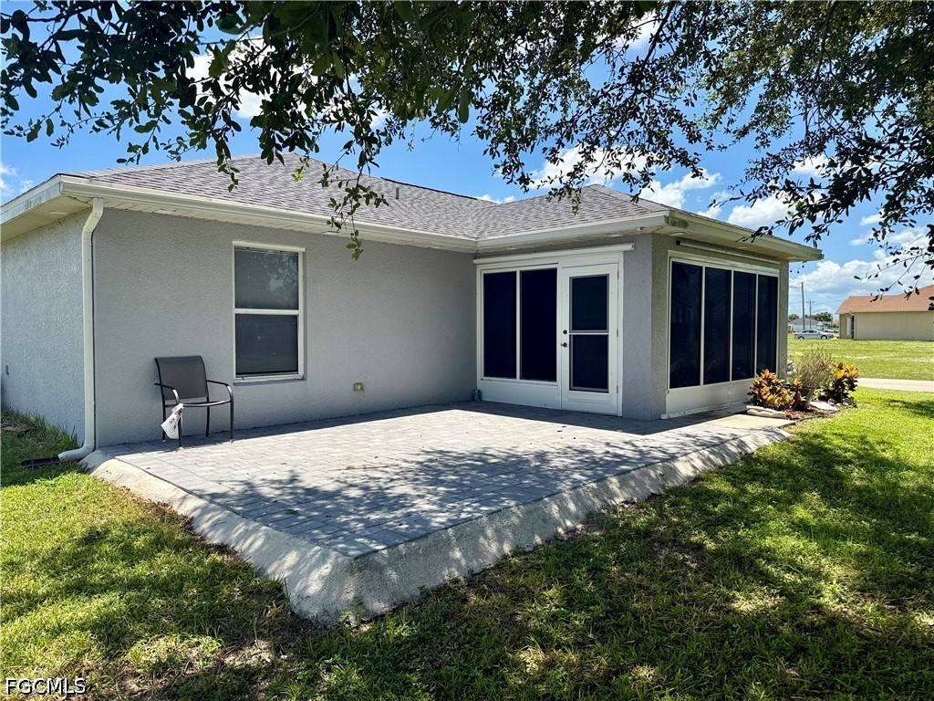 3 Bed SingleFamilyResidence for Sale in Cape Coral, photo 24