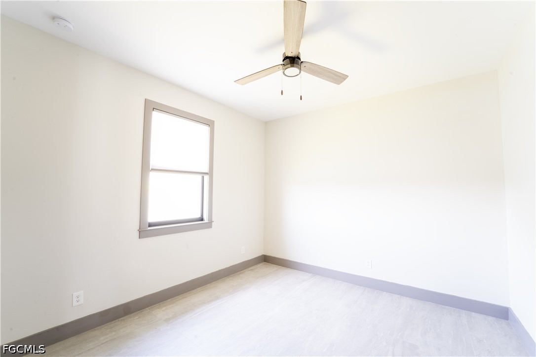 3 Bed Pool Home for Sale in Cape Coral, photo 24